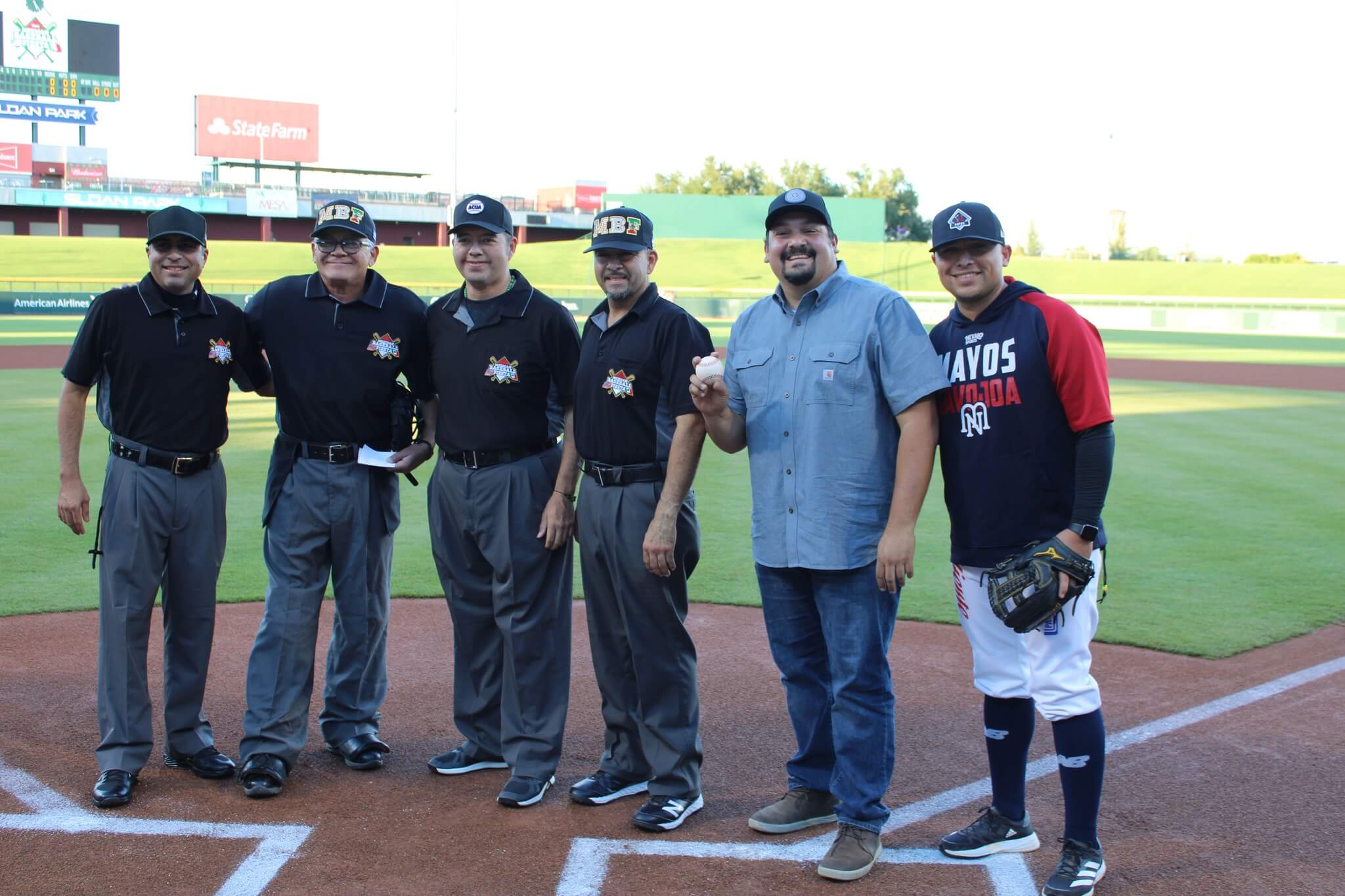 Umpires at Mesa